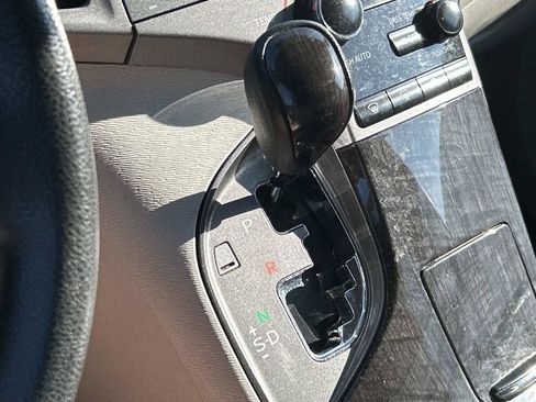 Used 2013 Toyota Venza LE w/ LE Convenience Pkg FWD image 40