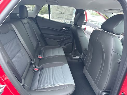 New 2026 Chevrolet Trax LT w/ LT Convenience Package image 57