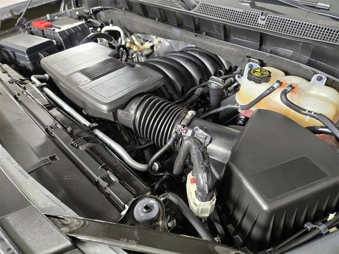 Used 2022 Chevrolet Tahoe LS w/ Driver Alert Package image 24