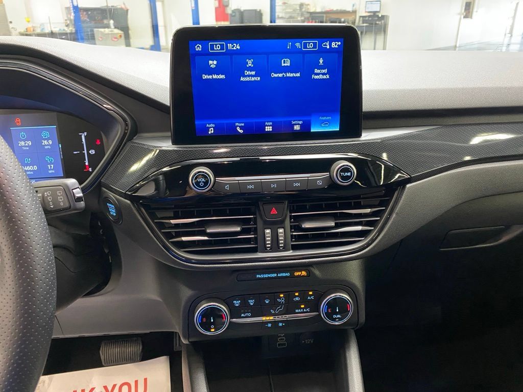 Used 2025 Ford Escape ST-Line FWD image 25