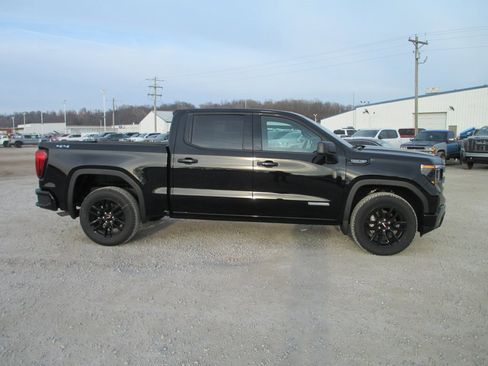New 2026 GMC Sierra 1500 Elevation image 3