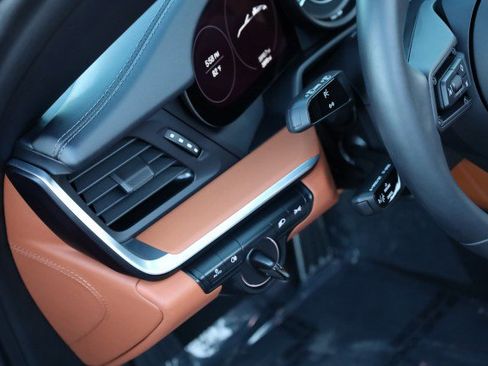 Used 2024 Porsche 911 Targa 4S image 28