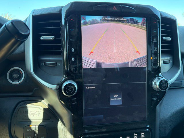 Used 2026 RAM 2500 Big Horn AWD/4WD image 8