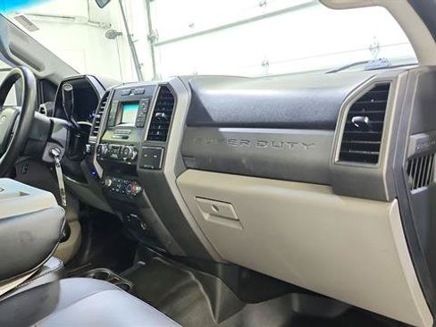Used 2019 Ford F250 XL w/ STX Appearance Package AWD/4WD image 21
