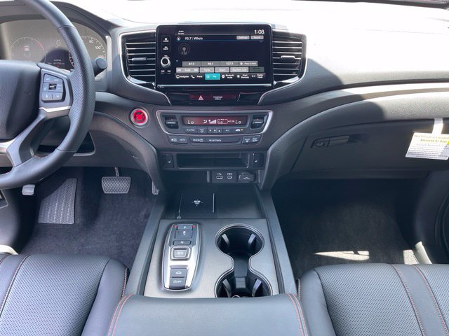 Used 2025 Honda Ridgeline TrailSport image 15