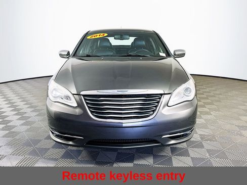Used 2014 Chrysler 200 Limited FWD image 5