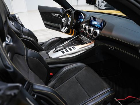 Used 2020 Mercedes-Benz AMG GT C image 12