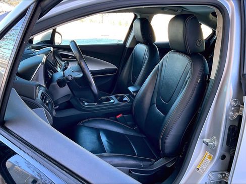 Used 2015 Chevrolet Volt Premium w/ Premium Trim Package image 8