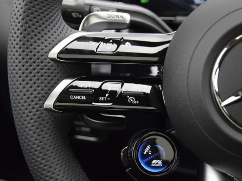 New 2026 Mercedes-Benz GLA 35 AMG 4MATIC image 24