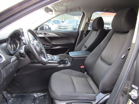 Used 2018 MAZDA CX-9 Sport image 7