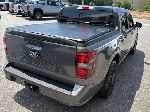 Used 2025 Ford Maverick Lobo AWD/4WD image 10