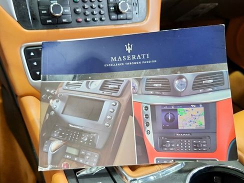 Used 2013 Maserati GranTurismo Sport image 22