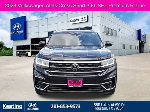 Used 2023 Volkswagen Atlas Cross Sport SEL Premium R-Line AWD/4WD image 2
