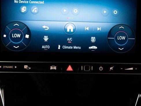 New 2026 Mercedes-Benz C 300 4MATIC Sedan image 25