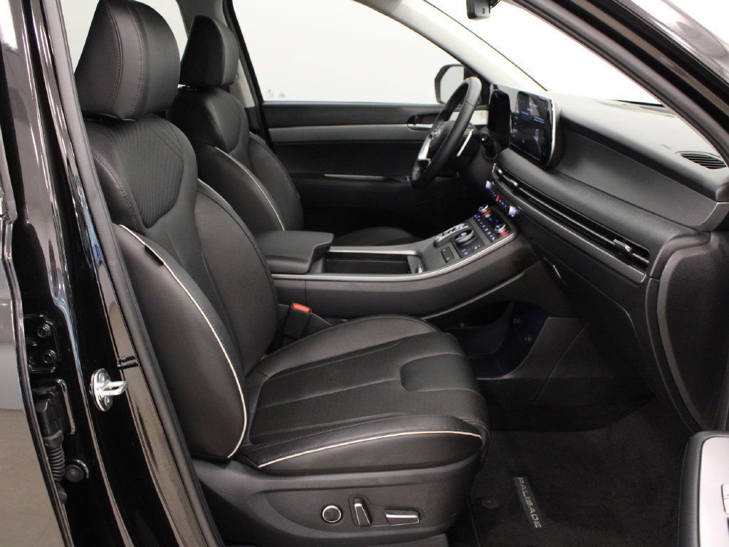 Used 2024 Hyundai Palisade XRT FWD image 13