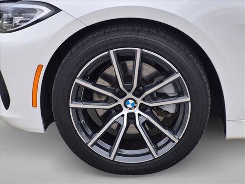 Used 2022 BMW 430i xDrive Convertible w/ Convenience Package AWD/4WD image 22