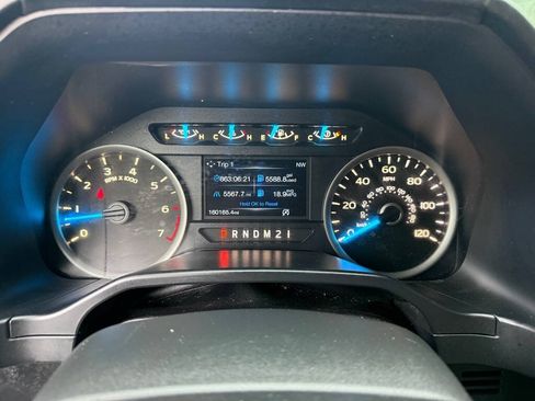 Used 2015 Ford F150 XLT w/ Equipment Group 302A Luxury AWD/4WD image 22