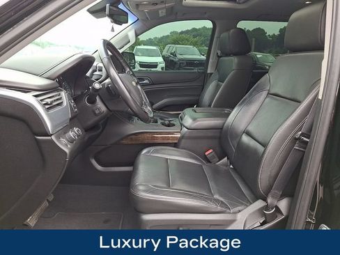 Used 2019 Chevrolet Tahoe LT w/ RST Edition AWD/4WD image 2