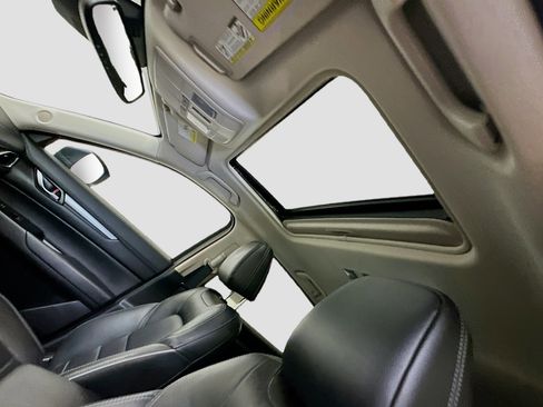 Used 2025 MAZDA CX-5 AWD 2.5 S w/ Preferred Package image 27