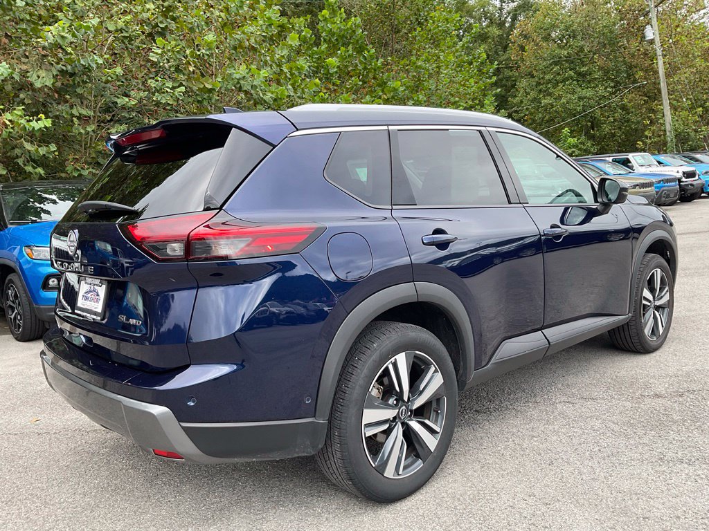Used 2026 Nissan Rogue SL AWD/4WD image 6