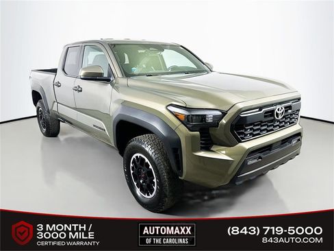 Used 2024 Toyota Tacoma TRD Off-Road image 1