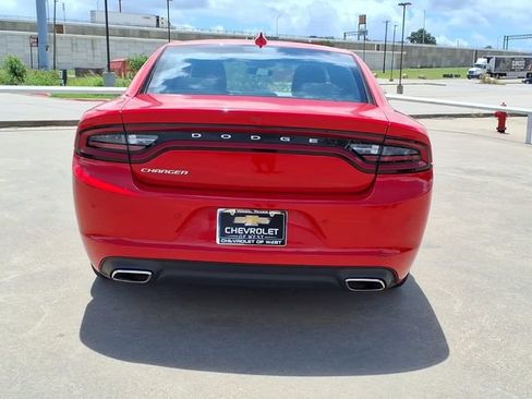 Used 2023 Dodge Charger SXT RWD image 6
