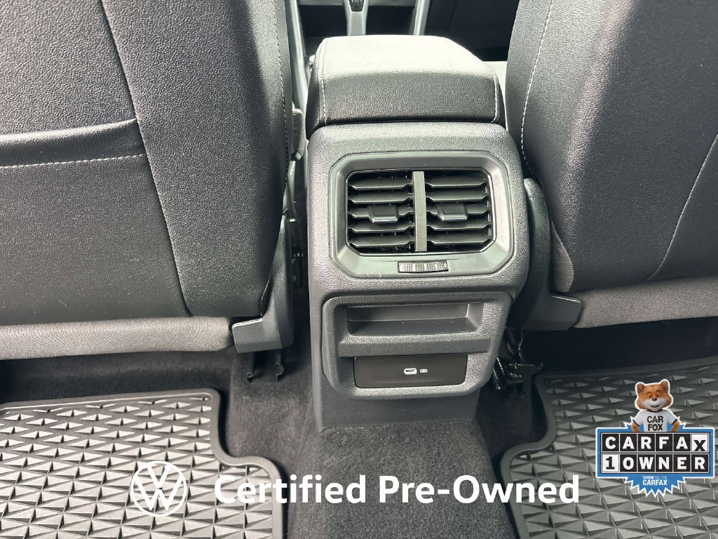 Used 2022 Volkswagen Taos SE FWD image 13