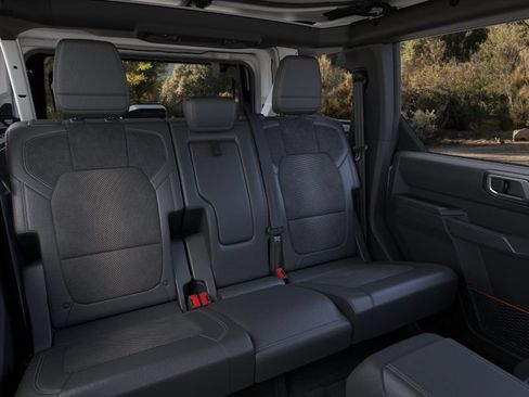 New 2026 Ford Bronco Raptor AWD/4WD image 13