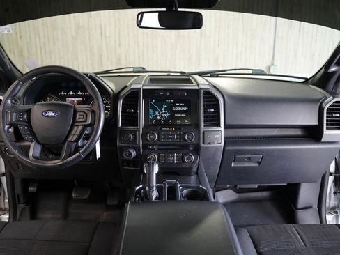 Used 2017 Ford F150 XLT w/ Equipment Group 302A Luxury AWD/4WD image 16