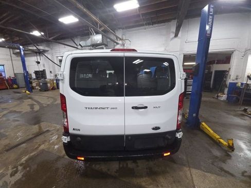 Used 2024 Ford Transit 350 XLT image 5