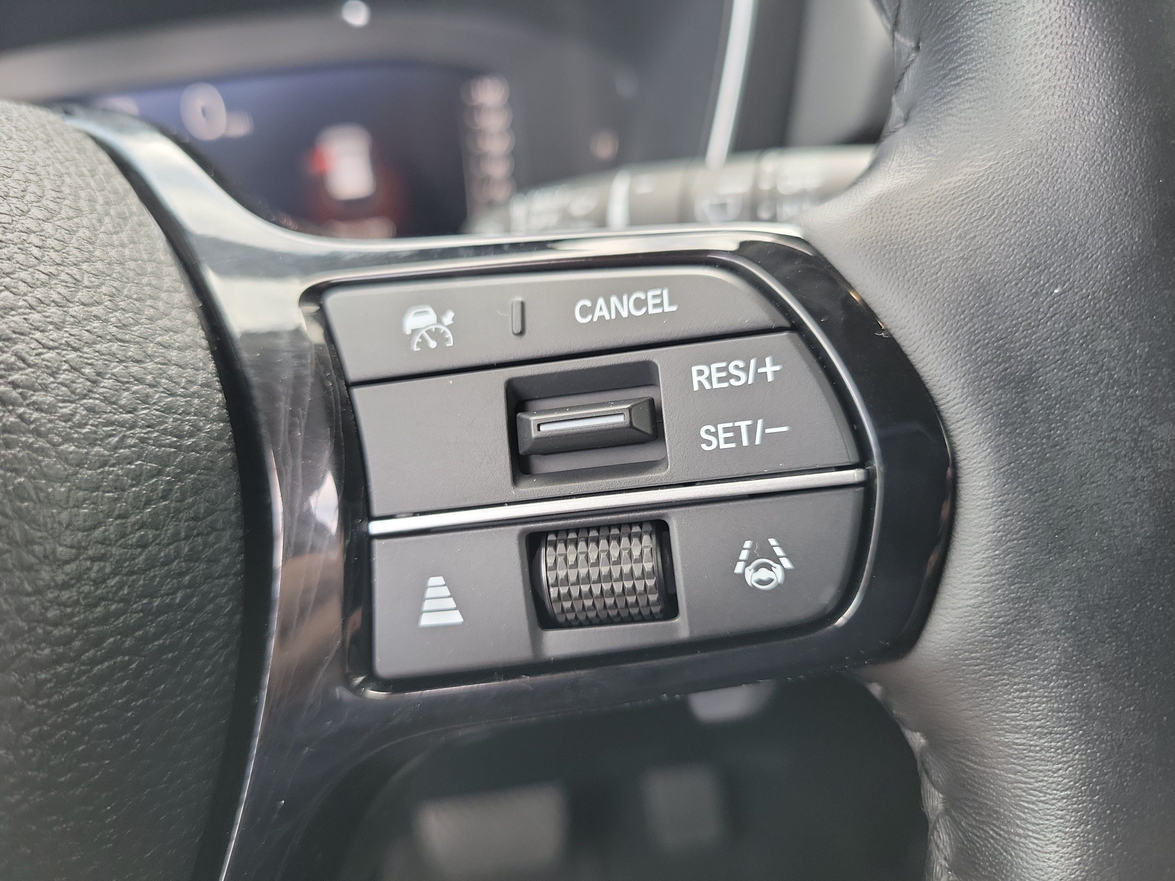 Used 2024 Honda Pilot Elite image 27