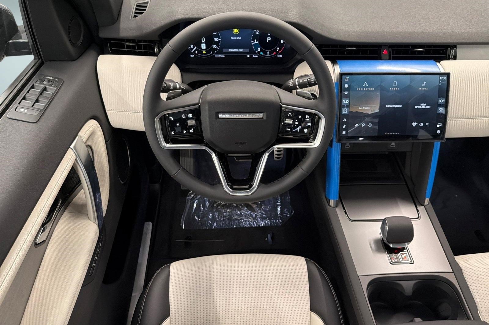 New 2026 Land Rover Discovery Sport Landmark AWD/4WD image 27