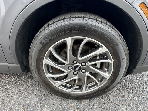 Used 2022 Lincoln Corsair FWD image 24