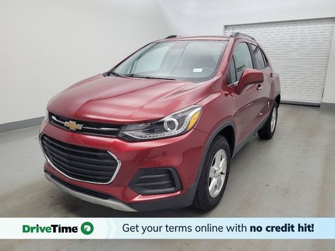 Used 2020 Chevrolet Trax LT w/ LT Convenience Package AWD/4WD image 1