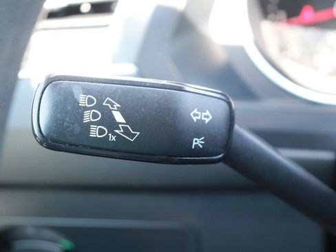 Used 2020 Volkswagen Tiguan S FWD image 21