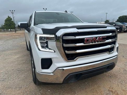 Certified 2021 GMC Sierra 1500 SLE RWD image 1