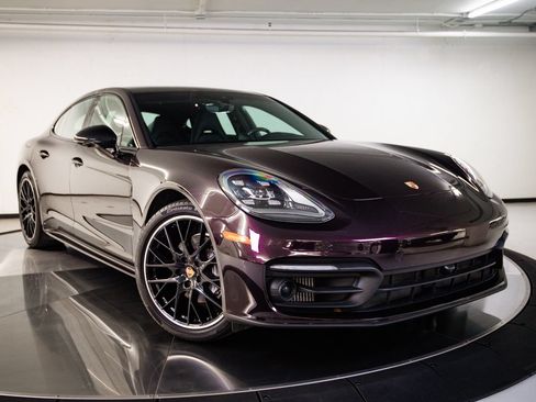 Certified 2023 Porsche Panamera Platinum Edition RWD image 9