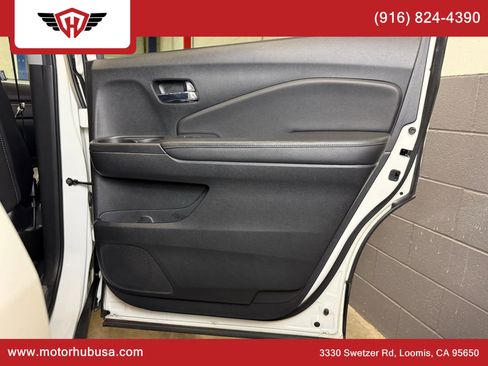 Used 2017 Honda Pilot EX-L image 55