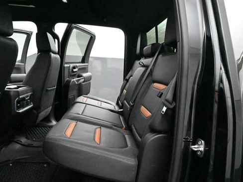 Used 2022 GMC Sierra 3500 AT4 w/ AT4 Premium Plus Package AWD/4WD image 24