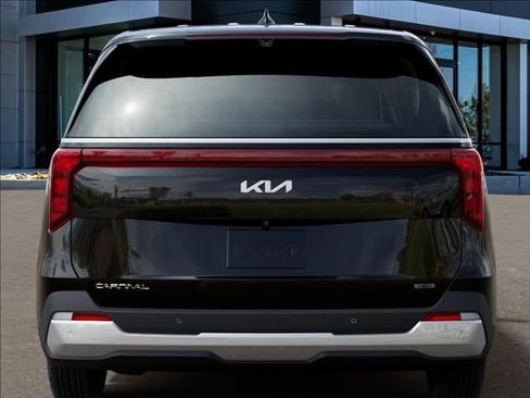 New 2026 Kia Carnival LXS FWD image 13