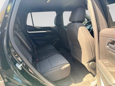 Used 2025 GMC Terrain Elevation AWD/4WD image 17