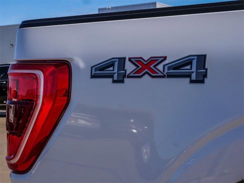 Used 2023 Ford F150 XLT w/ Trailer Tow Package image 12