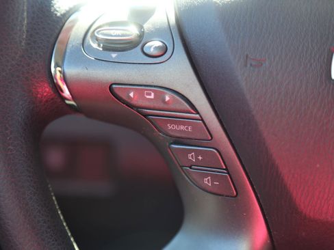 Used 2020 Nissan Murano S w/ Technology Package image 9