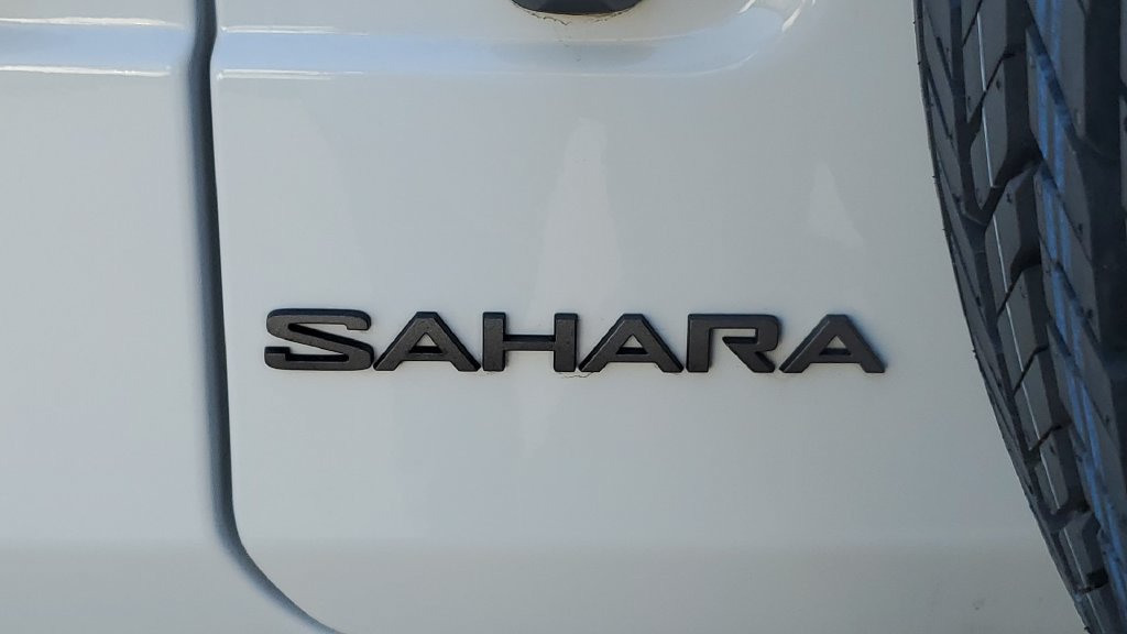 Used 2026 Jeep Wrangler Unlimited Sahara AWD/4WD image 9