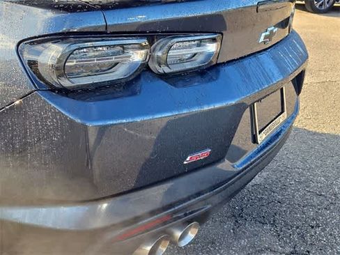 Used 2023 Chevrolet Camaro SS image 10