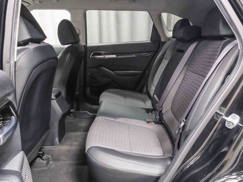 Used 2021 Kia Seltos S image 19