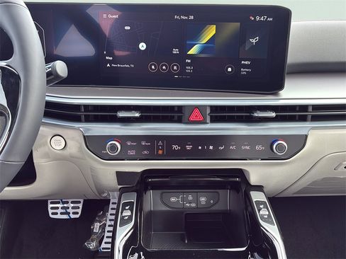 New 2026 Kia Sorento SX Prestige image 17