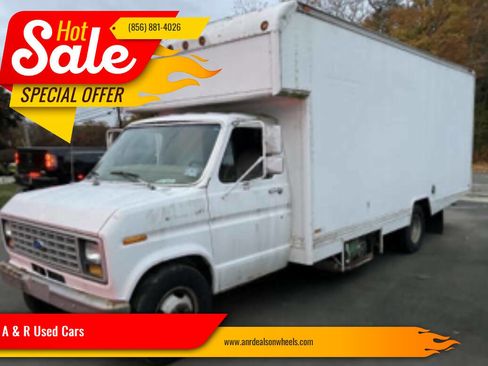 Used 1990 Ford E-350 and Econoline 350 RV image 1