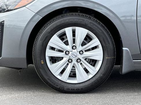 New 2025 Nissan Sentra S image 30