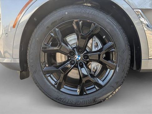New 2026 BMW X7 xDrive40i image 10